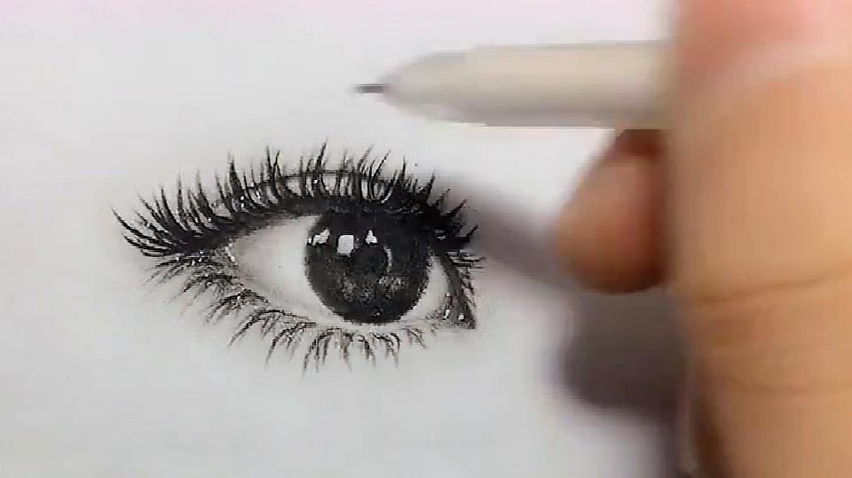 绘画教学:大师教你如何简单绘画眼球!感觉都可以以假乱真了!