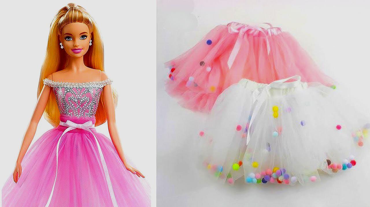 给芭比娃娃做两套漂亮的裙子和包包,做法很简单,创意手工diy