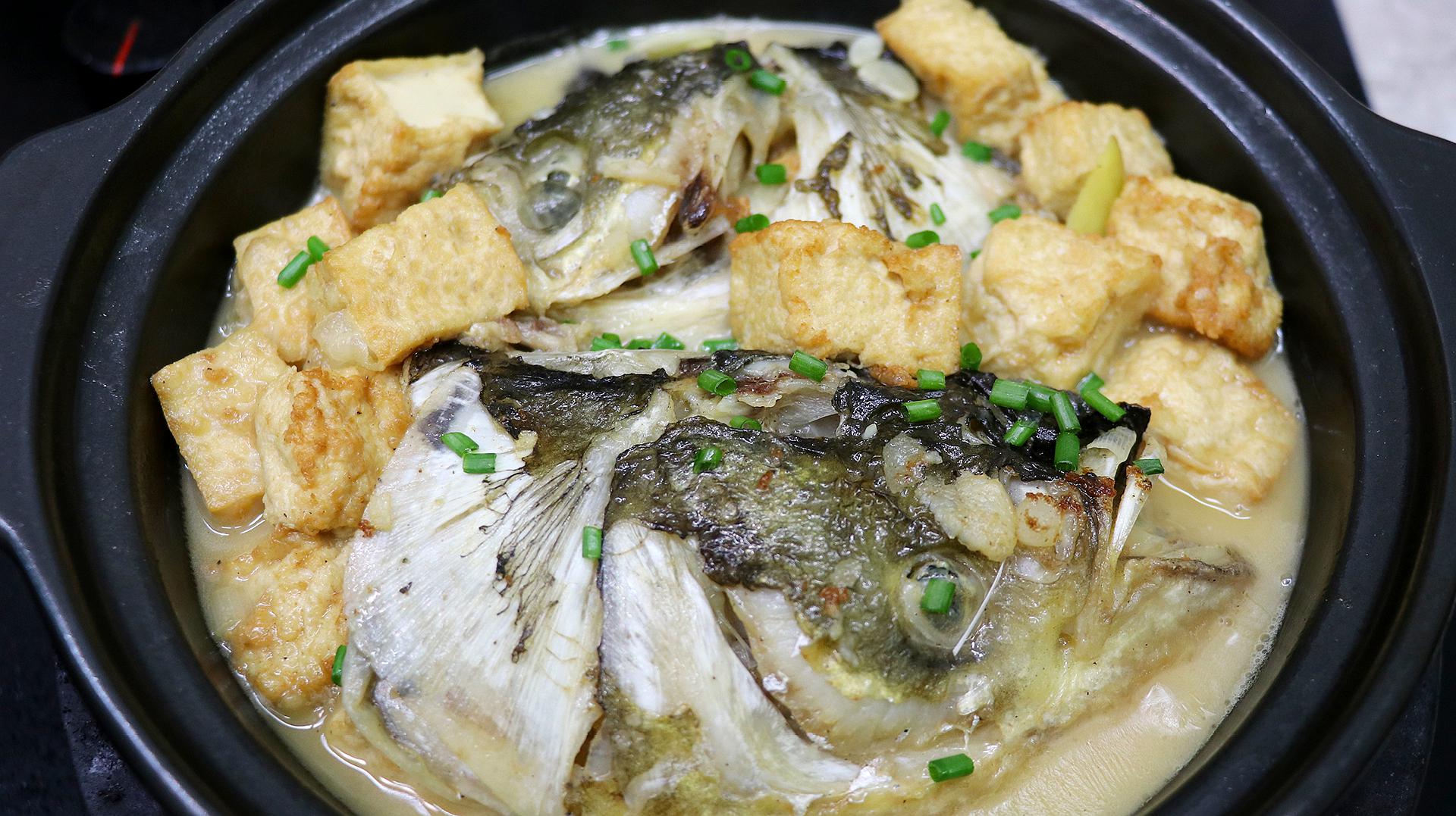 盘点六种特色美食的做法,豌豆凉粉,砂锅鱼头豆腐煲上榜