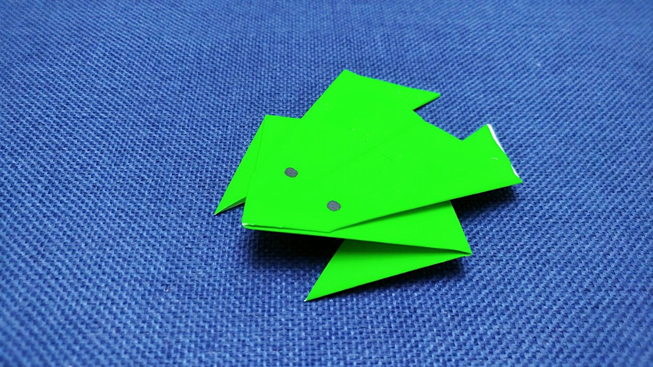 00:43  来源:好看视频-青蛙折纸:创意折纸手工 服务升级 2将正方形
