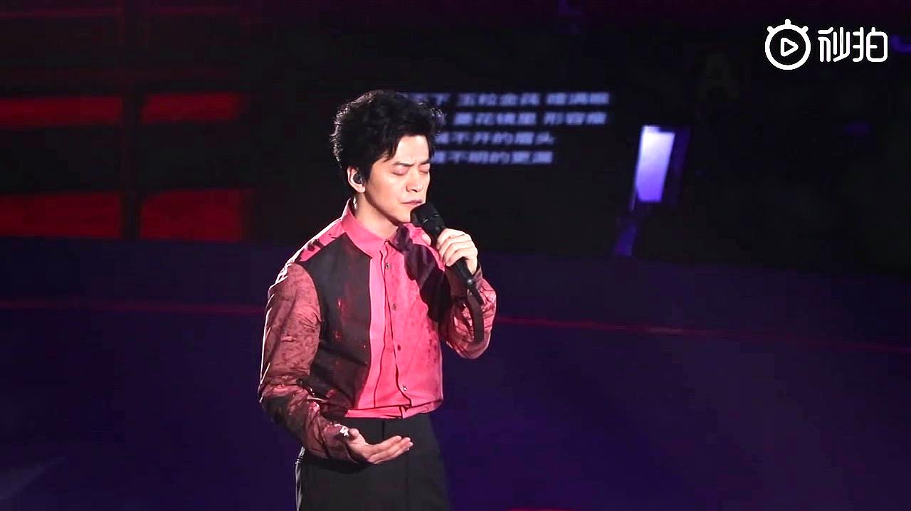 李健翻唱经典《红豆曲》这样的嗓音难怪演唱会场场爆满