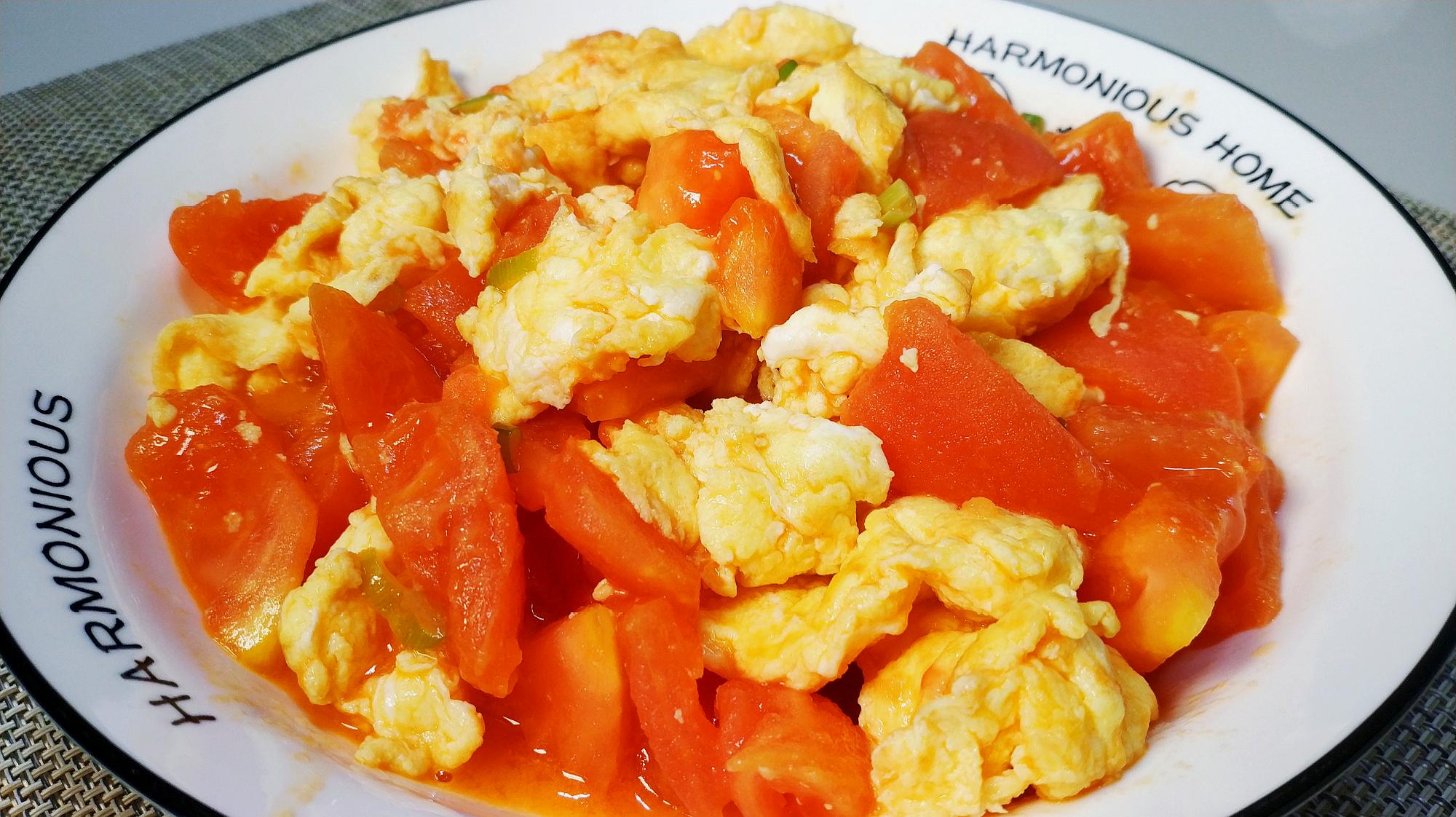 做西红柿炒鸡蛋时,记得加入几滴"它",鸡蛋滑嫩,味道大不同