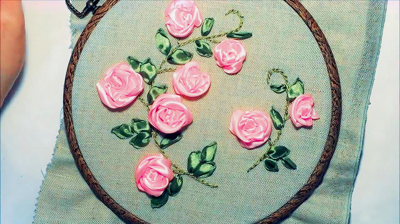 手工刺绣:简单的丝带绣粉色玫瑰花