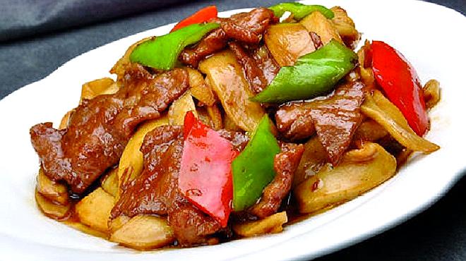 杏鲍菇炒肉片,鲜香美味,吃米饭有它让你多吃两碗饭