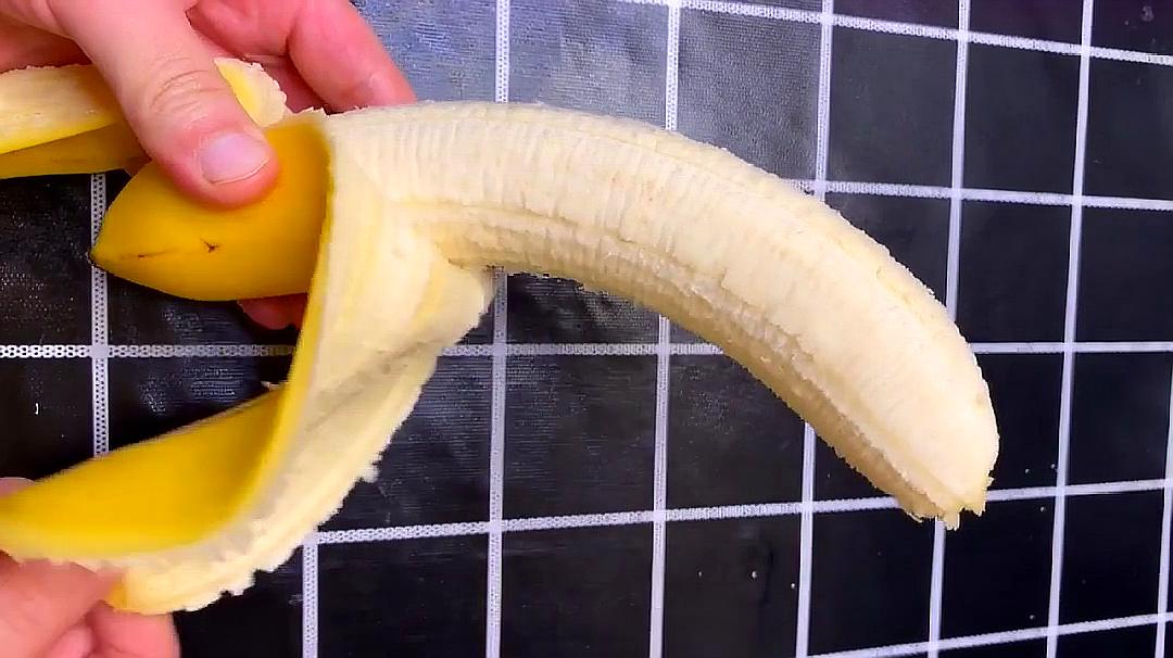 2香蕉芝麻条的做法  01:43  来源:好看视频-香蕉做成这样的零食小吃?