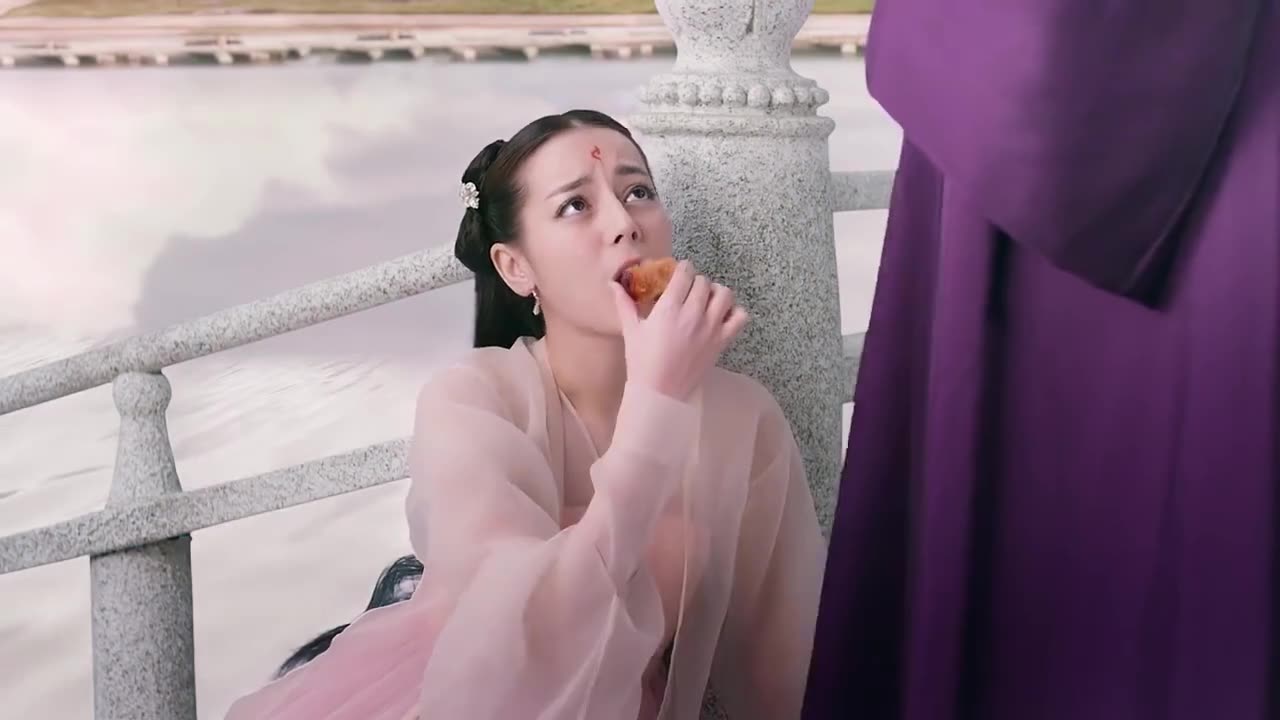 三生三世十里桃花:小凤九借着醉酒大胆表白,帝君的反应实在搞笑