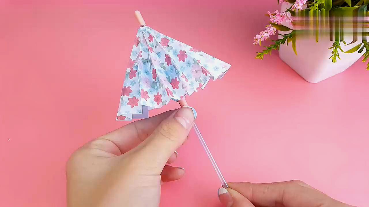 手工折纸,可以收放的雨伞教程,简单易学,小朋友最喜欢了