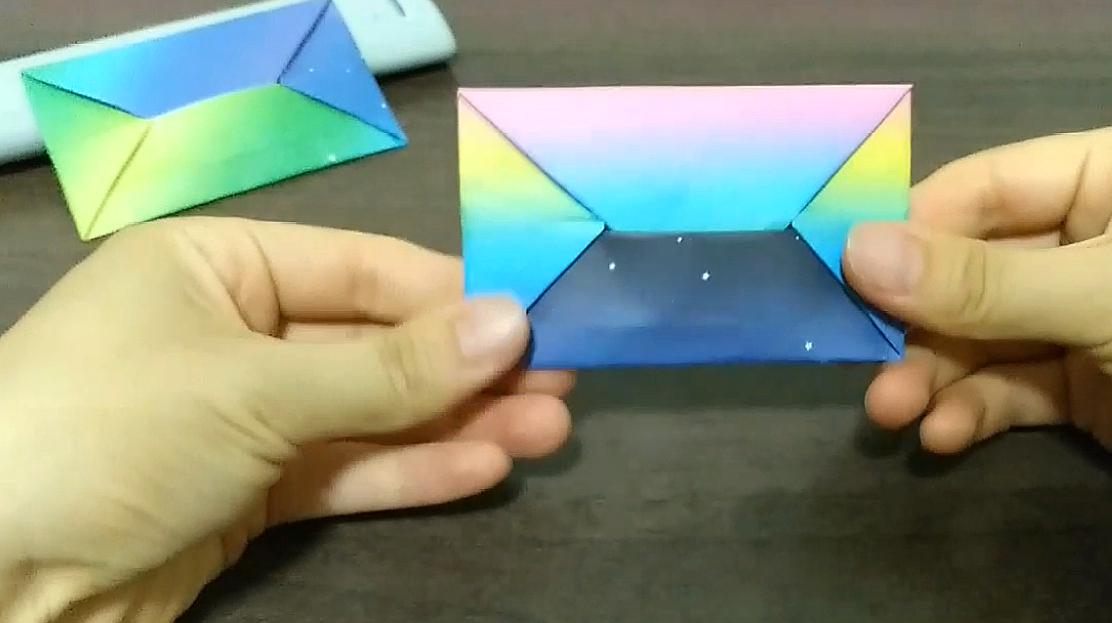 02:16  来源:好看视频-手工折纸:信封怎么折?