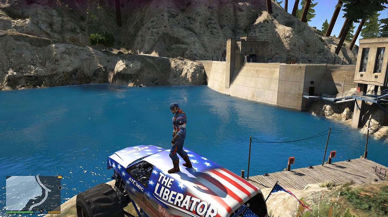 gta5:美国队长驾驶大脚车去水库,试图把车销毁