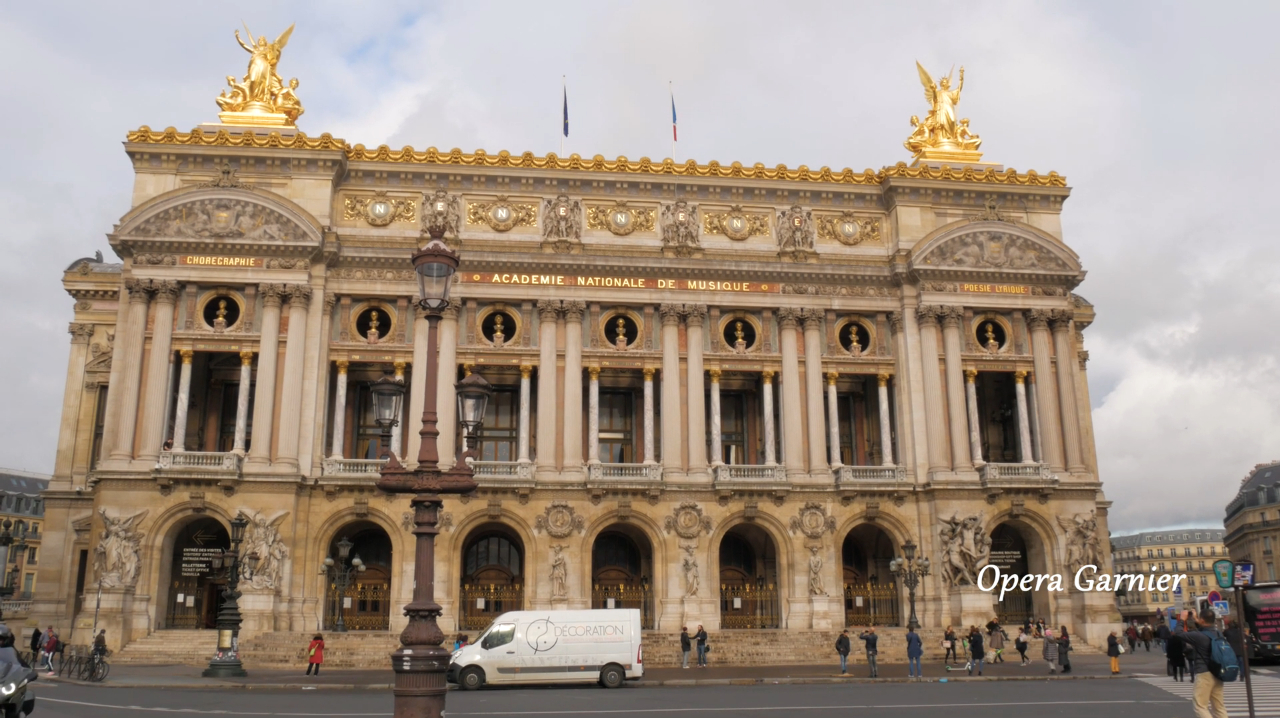 巴黎皇家宫殿花园和巴黎歌剧院