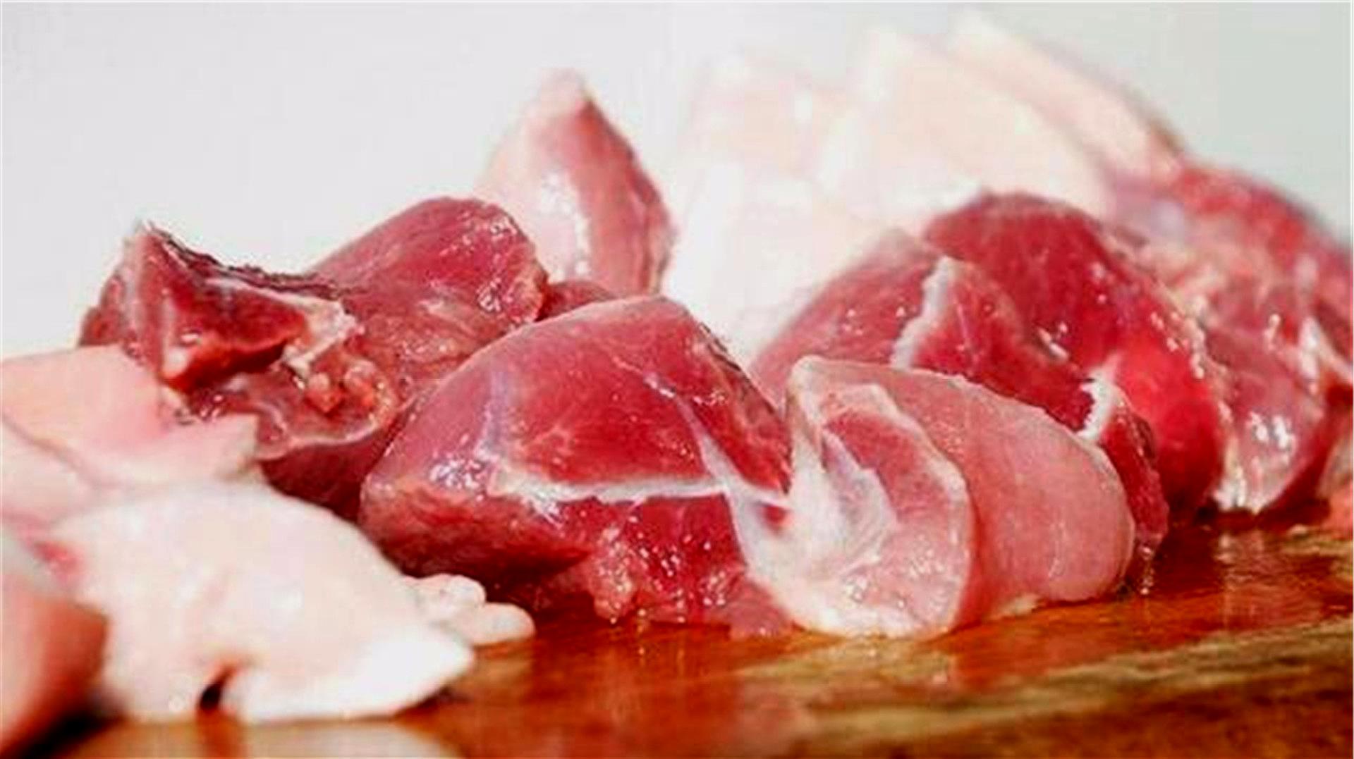 买猪肉多看看,教你几招,轻松辨别死猪肉和鲜猪肉,学会真实用