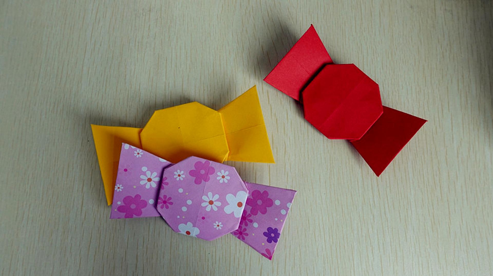 折纸教程:教你折一颗甜甜的糖果,步骤特别简单,一遍就能学会