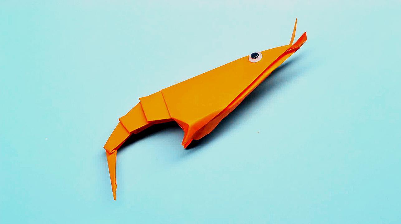 复杂折纸龙虾图片