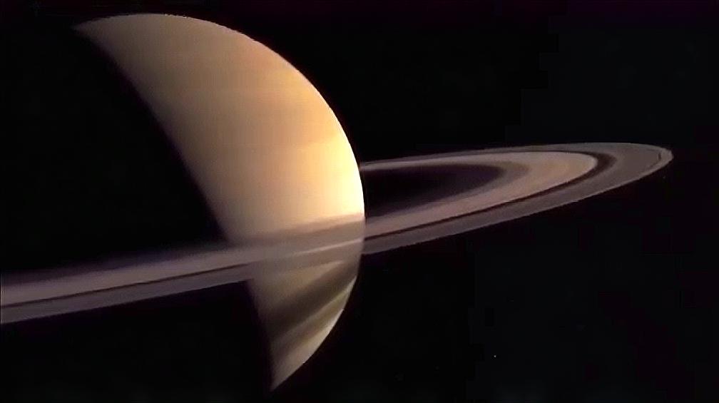 太阳冲土星图片
