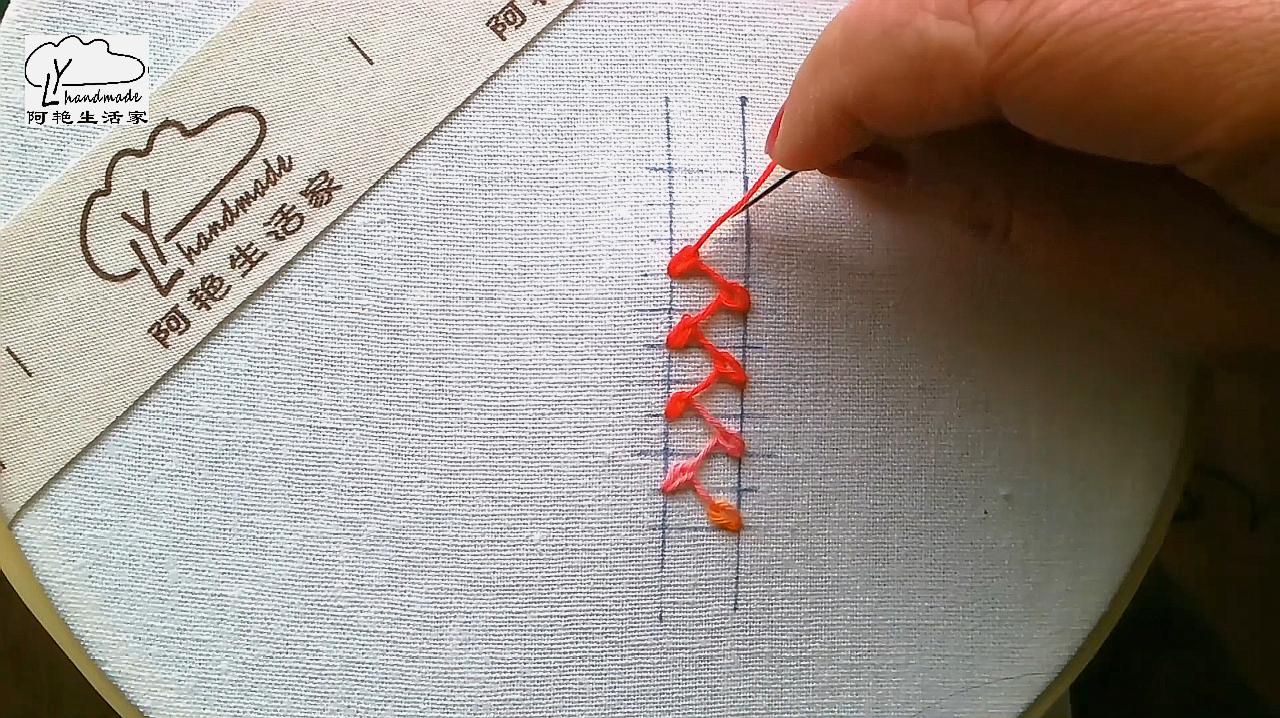 刺绣针法:羽毛锁链绣,疯狂拼布中的常见针法,其实很简单