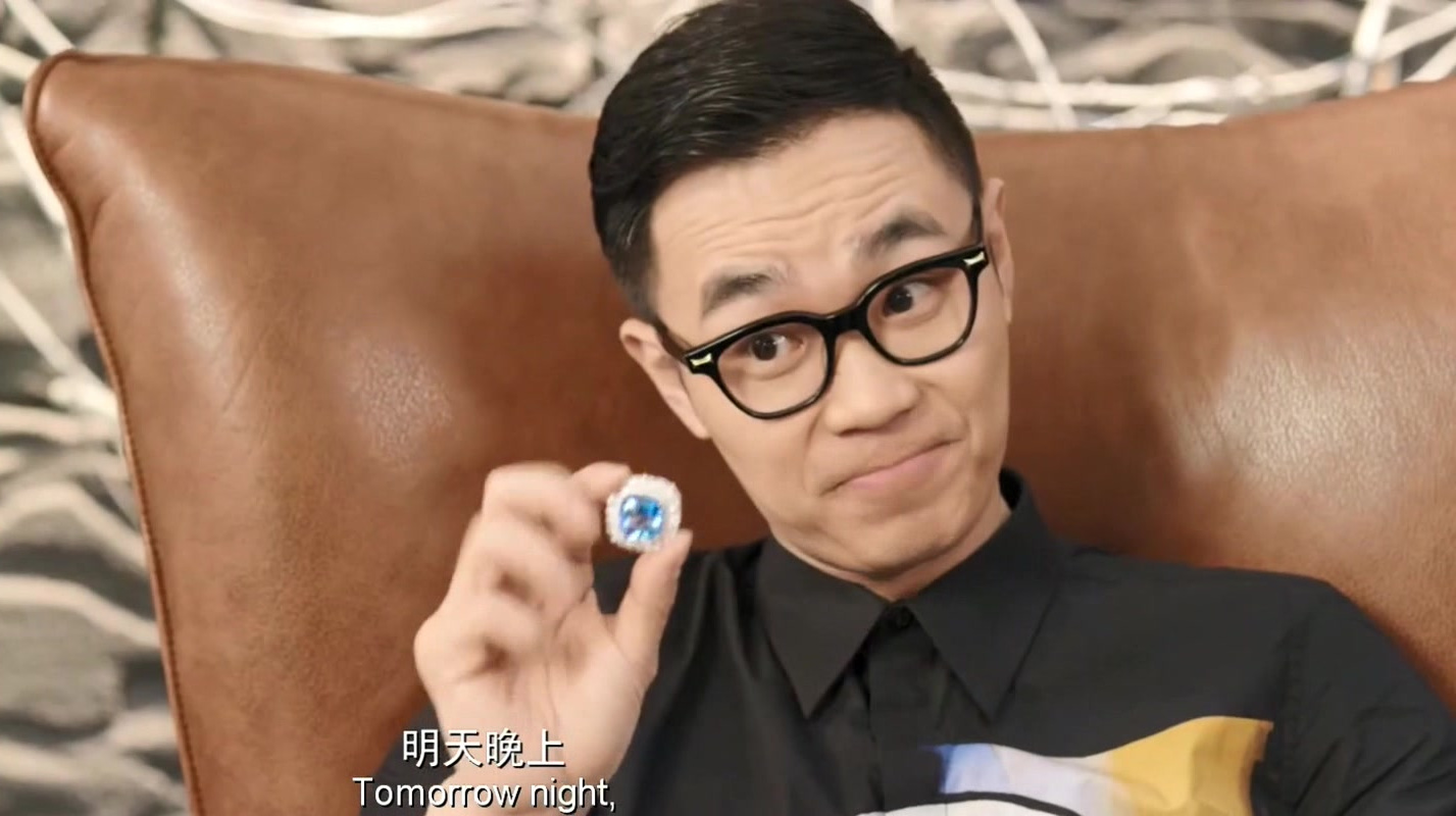 煎饼侠:土财主为追求袁姗姗,花重金为她拍电影,大鹏的反应亮了