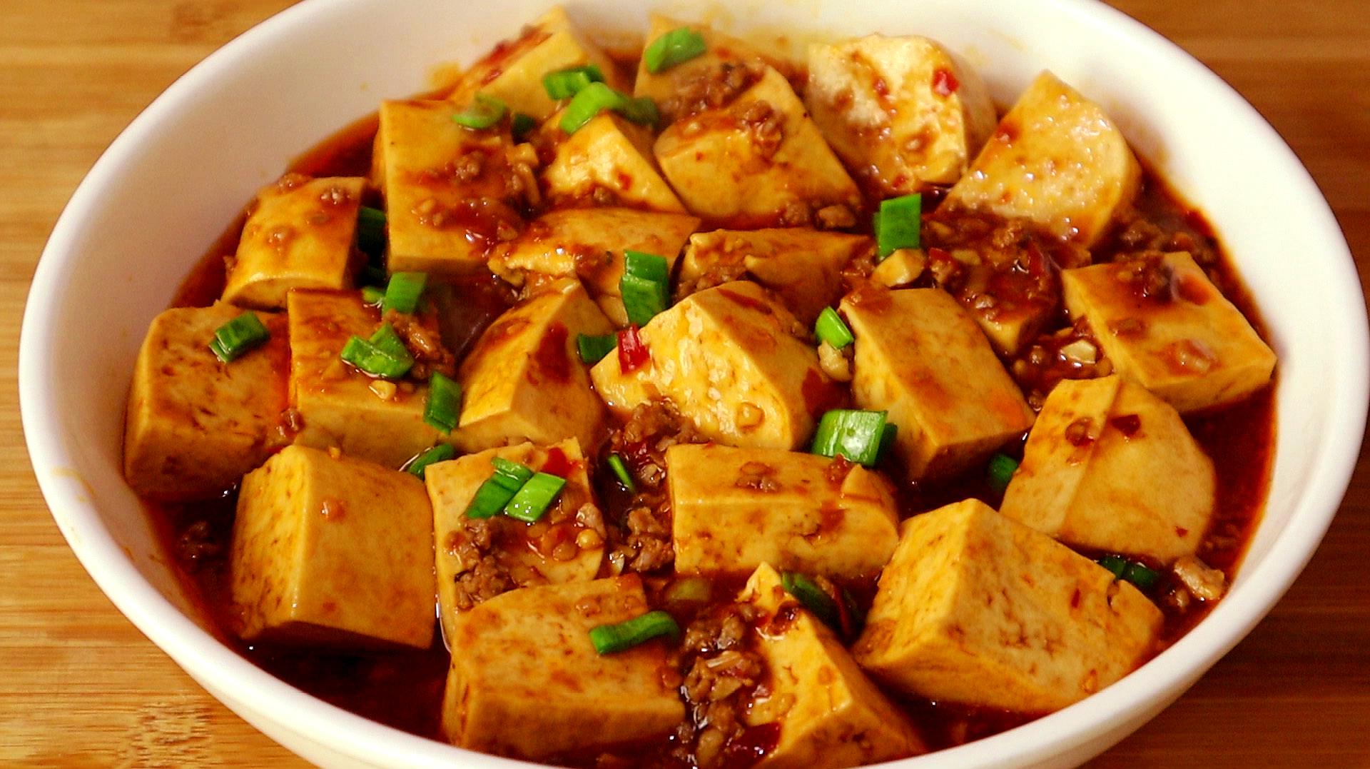 家常烧豆腐这样做,简单省事又好吃,豆腐鲜香入味特别下饭