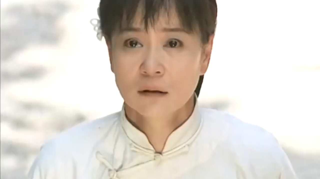 经典苦情剧《春天后母心》精彩合集,唤醒你无比虐心的童年回忆