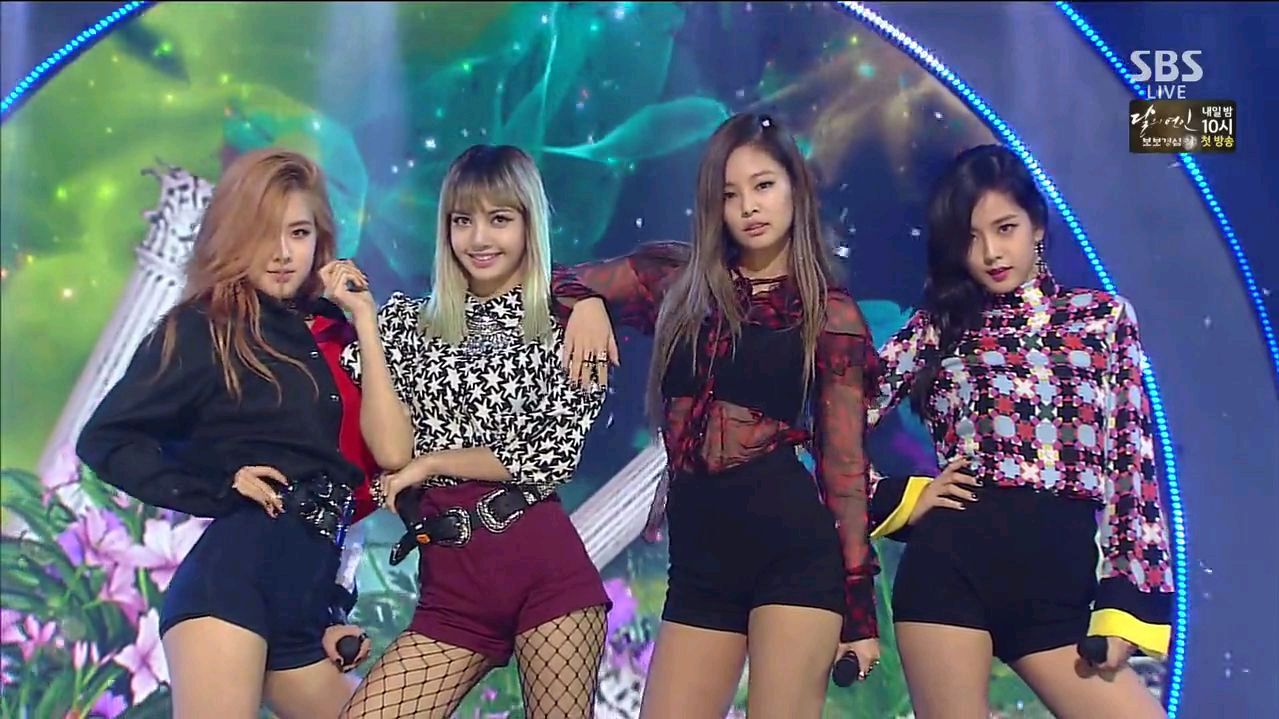 韩国组合blackpink《whistle》舞姿优美,超好看