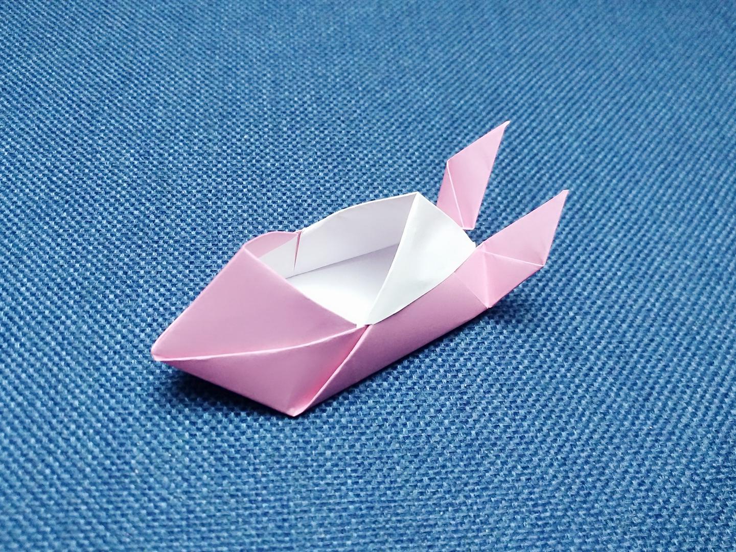 呆萌的兔子鞋折纸简易教学