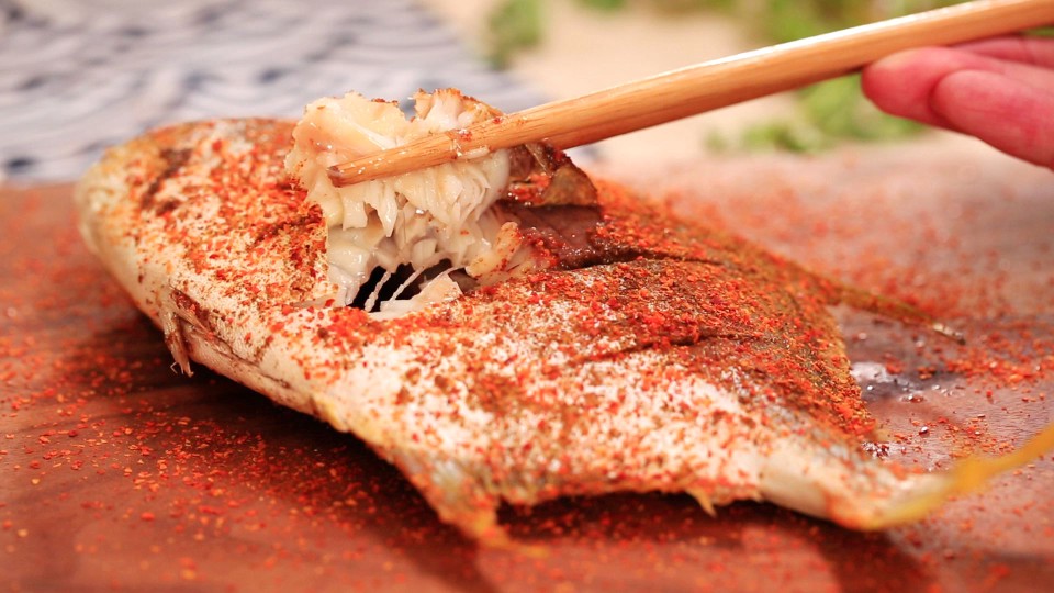 孜然烤鲳鱼的做法