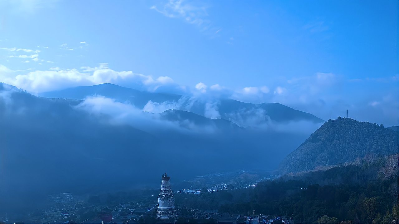 1太行山脈:又名五行山,王母山,女媧山,是中國東部地區的重要山脈和