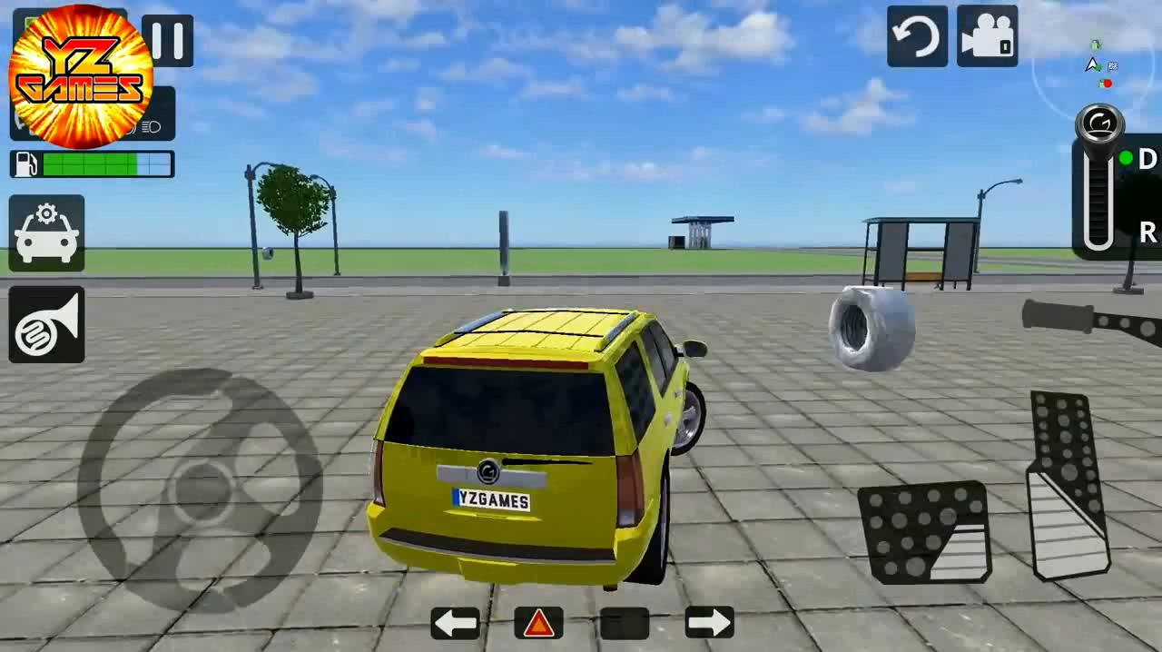 模拟驾驶凯迪拉克越野车城市道路行驶小游戏