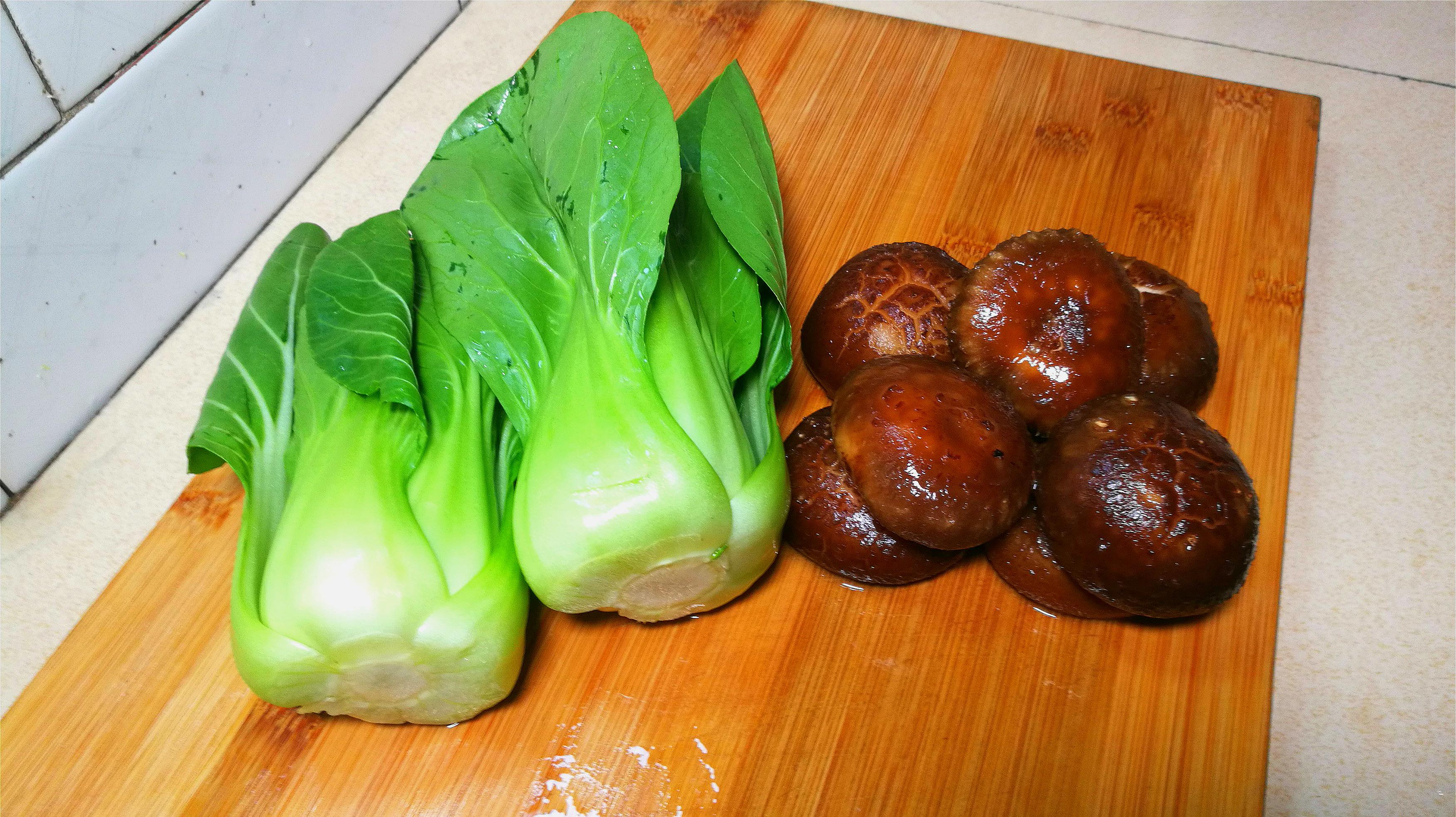 香菇上海青怎么做_香菇上海青的做法_豆果美食