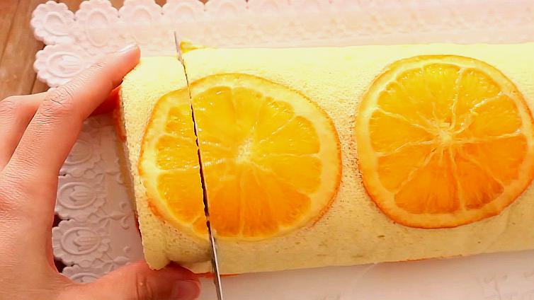 香橙蛋糕卷这样做出来真香,手把手教你在家做零失败蛋糕卷