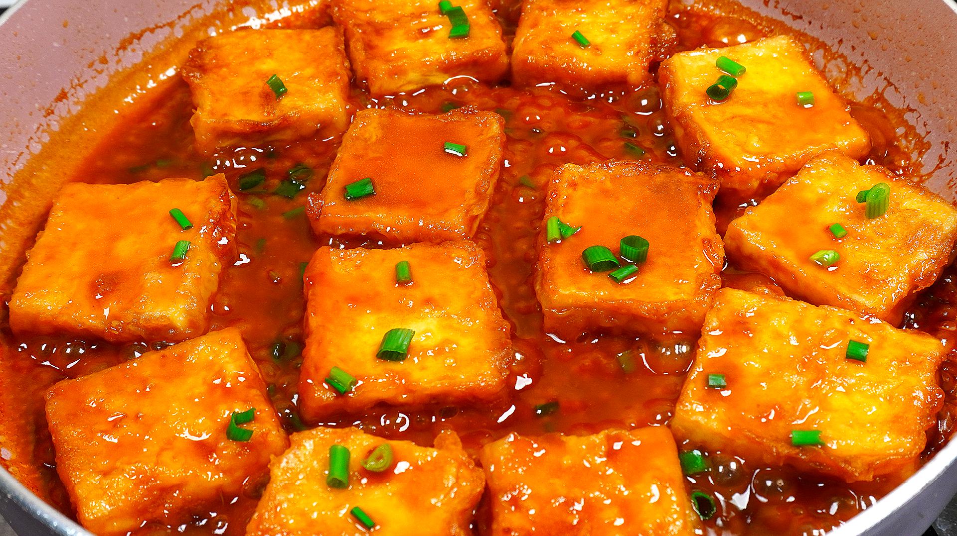 尖椒干豆腐怎么做好吃？大厨教你一招，滑嫩可口，咸鲜香辣 - 哔哩哔哩