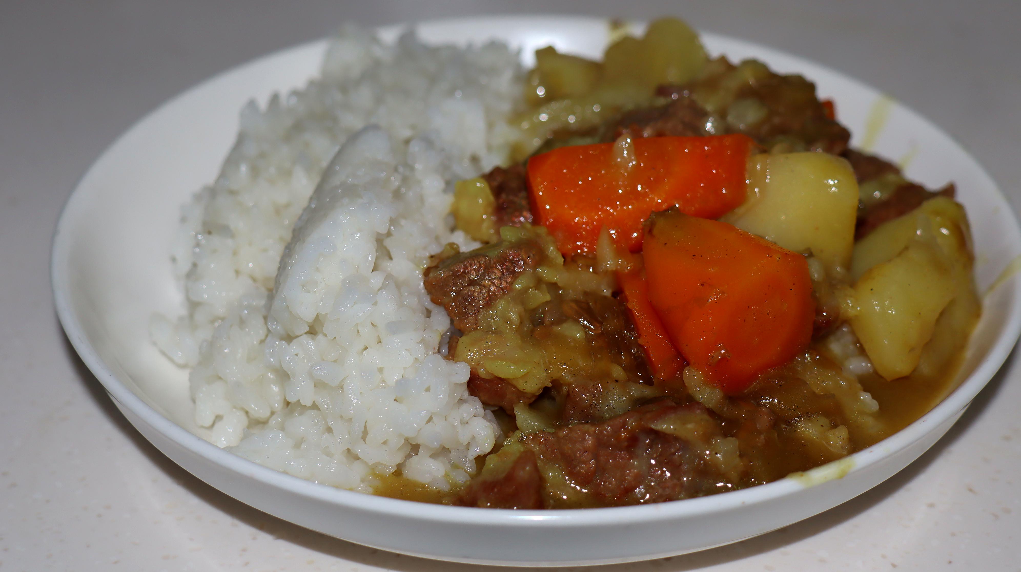 咖喱牛肉飯的做法,都是香料味,2分鐘一看就會,特別下飯