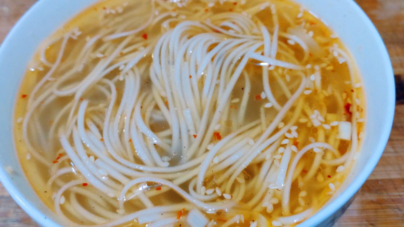 家常热汤面怎么做更好吃？