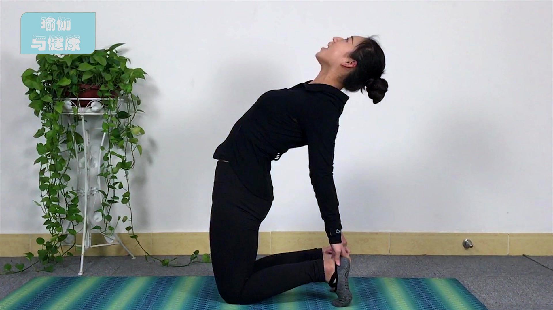 【伽友中医瑜伽】2022年伽友们都推荐用瑜伽方法帮助获得自愈能力_背部_姿势_身体