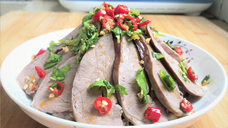 红油猪心香辣爽口,做法简单无腥味,下酒又下饭