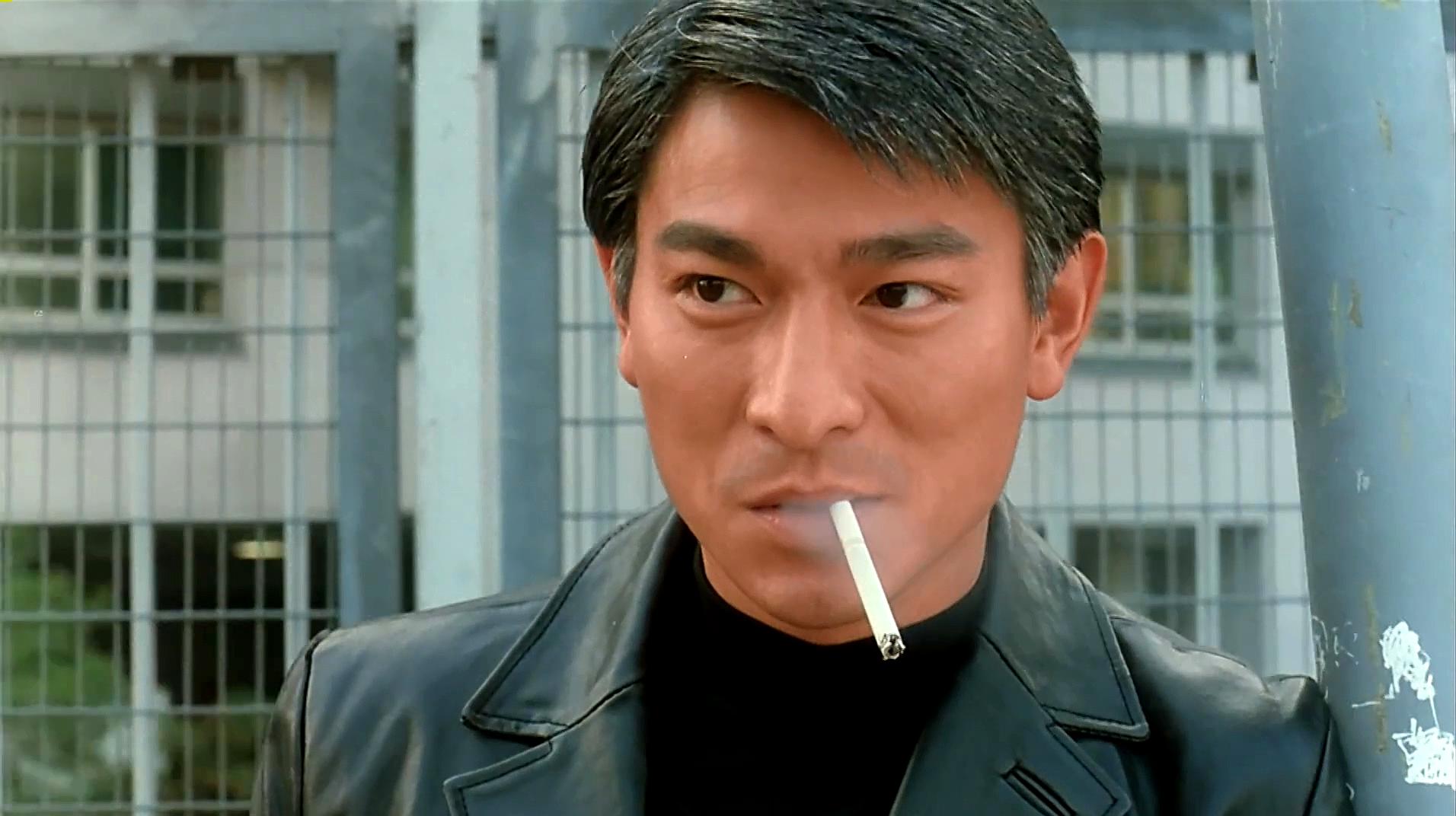赌侠1999:刘德华最帅抽烟片段在这里,真乃百看不厌!超赞!