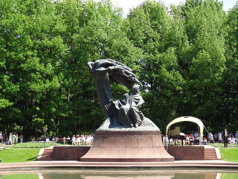 「秒懂百科」一分钟带你游遍瓦津基公园