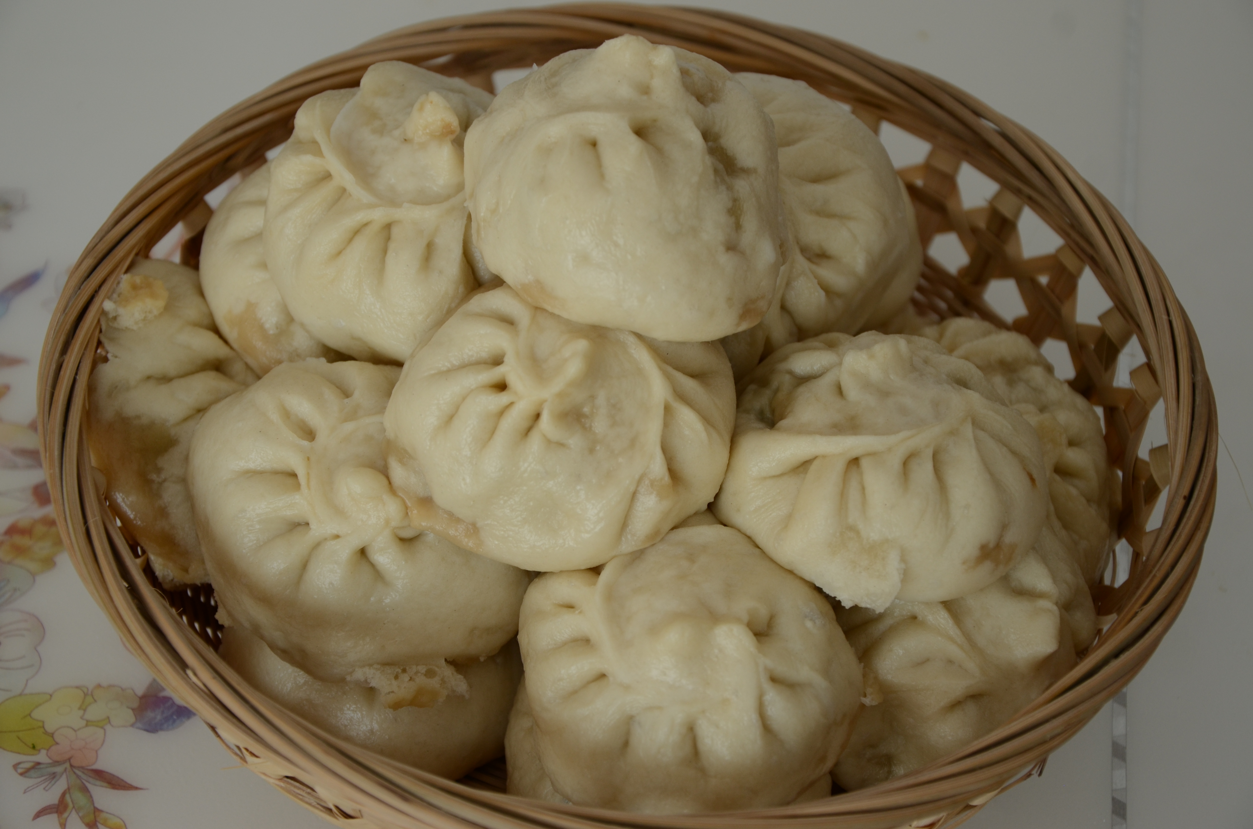 芹菜馅肉包子怎样做才能最好吃?制作方法都告诉你,非常的好吃