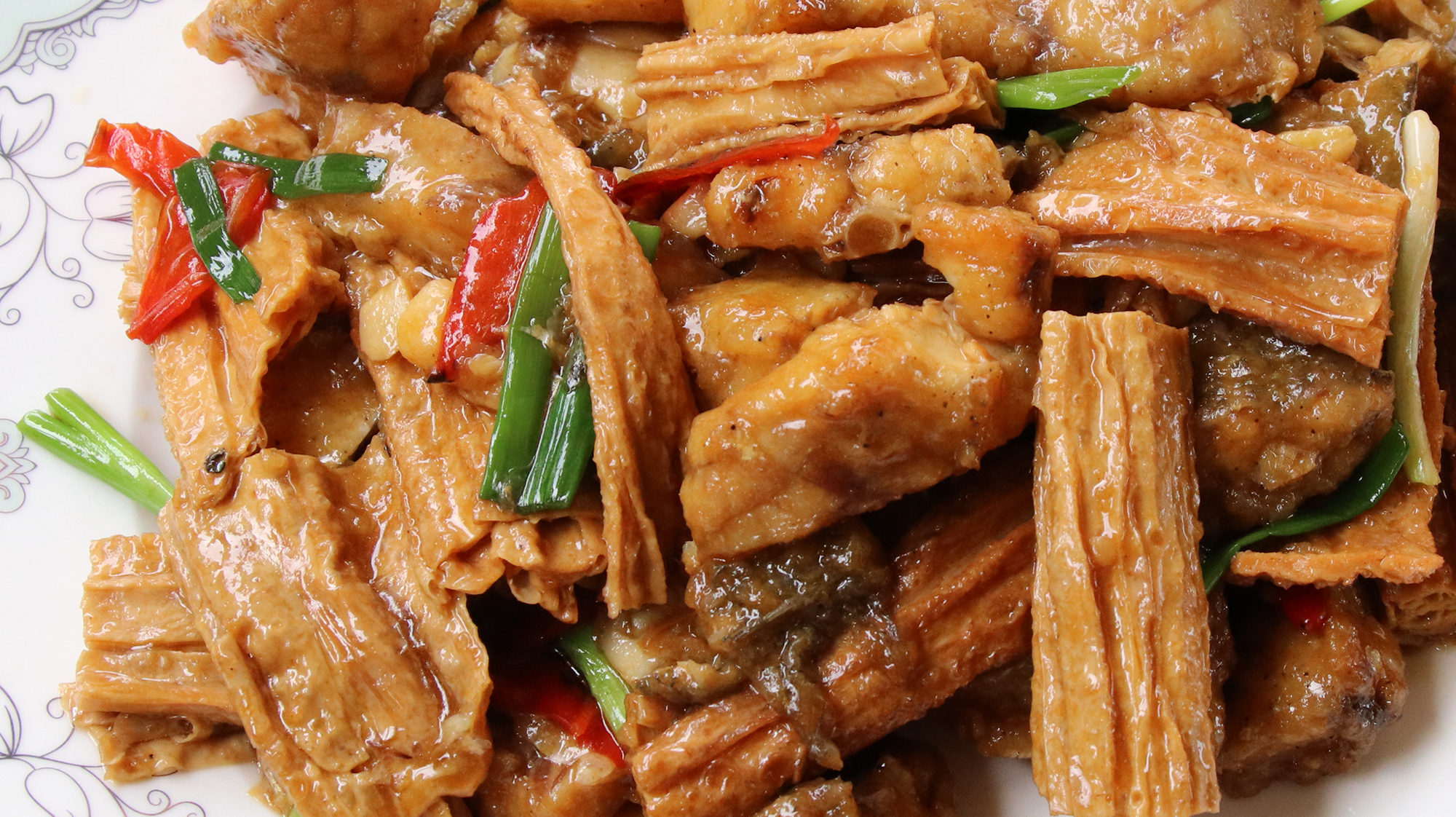 焖鱼怎么做更美味?