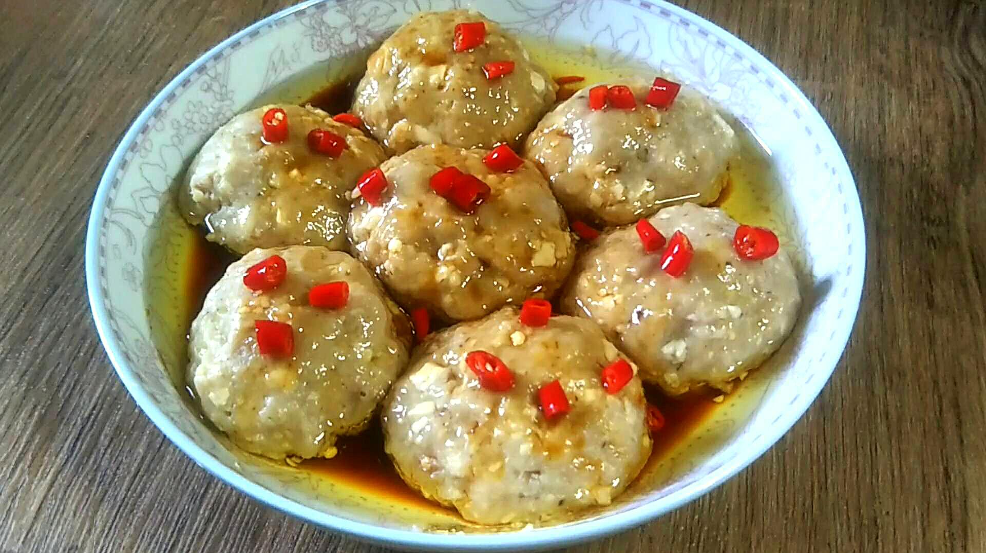 红烧猪肉丸子的做法_沂南县佳乐食品有限公司