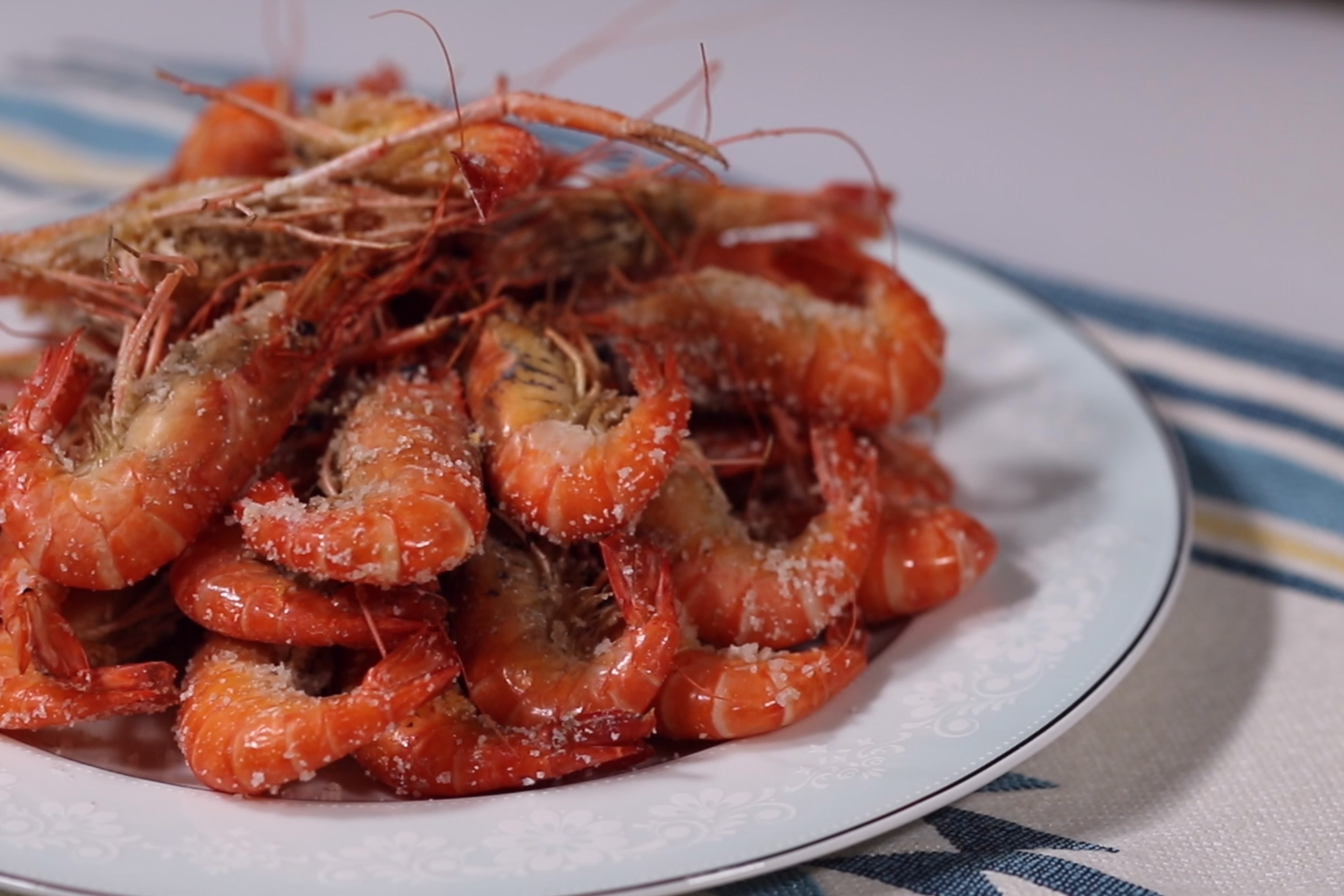 鲜腌生渍皮皮虾的做法_菜谱_豆果美食