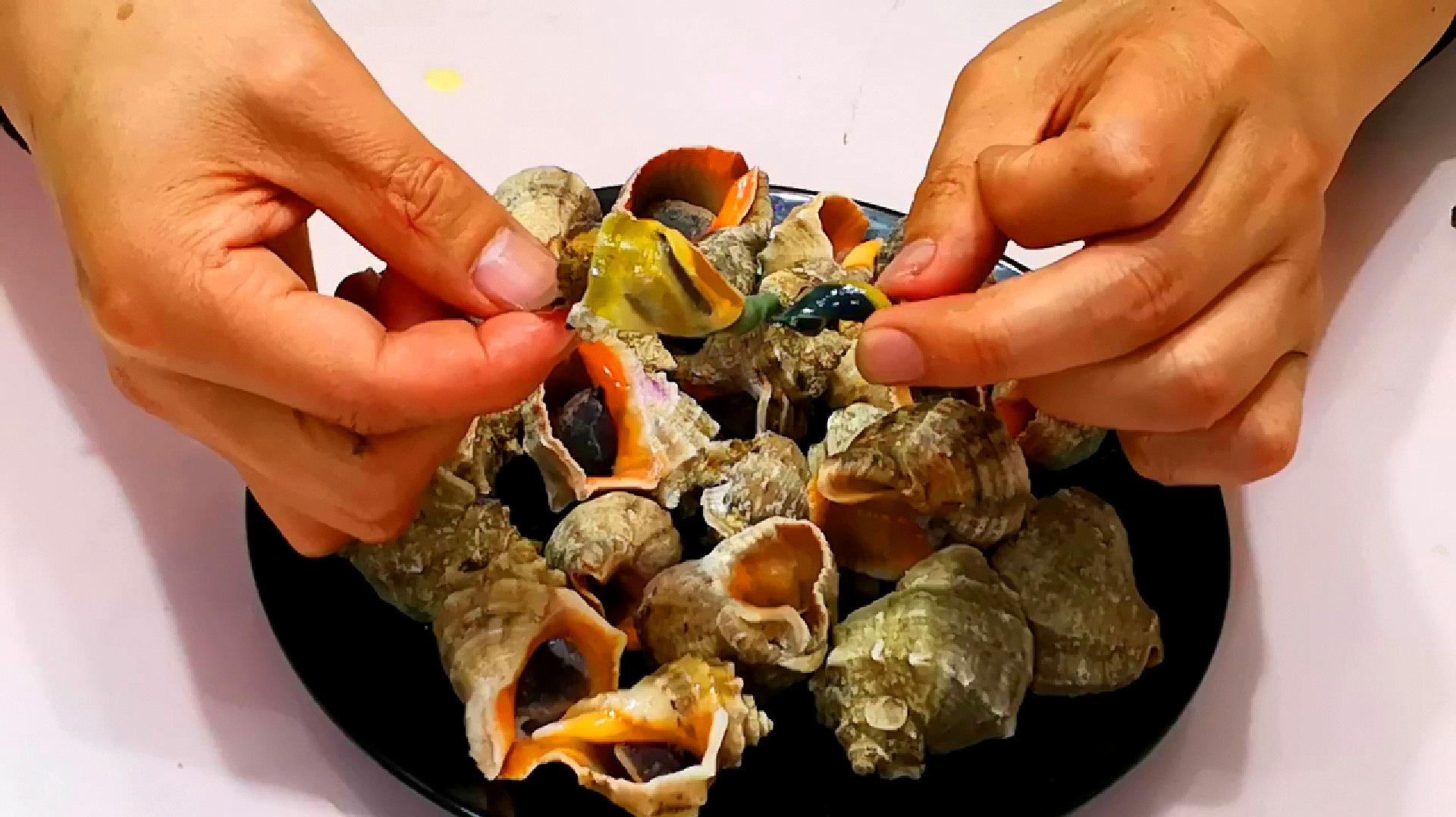 海螺的正确吃法,别再连着内脏一起吃了,这样吃不腥不苦味道鲜美