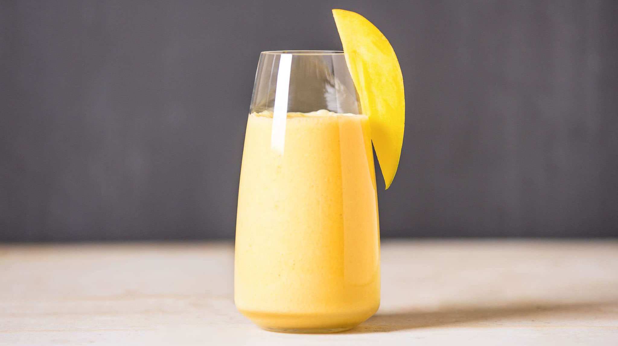 简单易上手的芒果奶昔做法,火爆整个夏天,口感细腻,3分钟做好