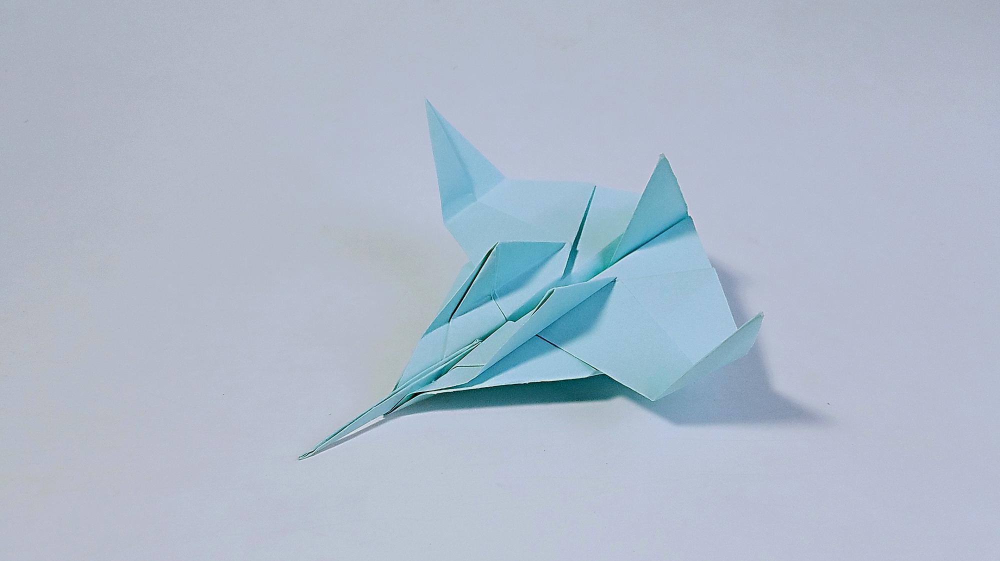 能飞很远的纸飞机怎么折