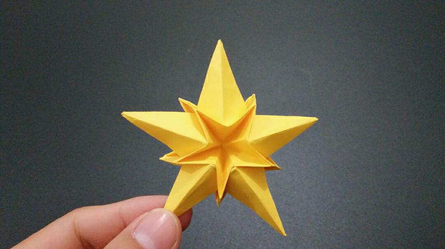 一张纸巧折五角星花折纸,非常漂亮还是立体的!方法很简单