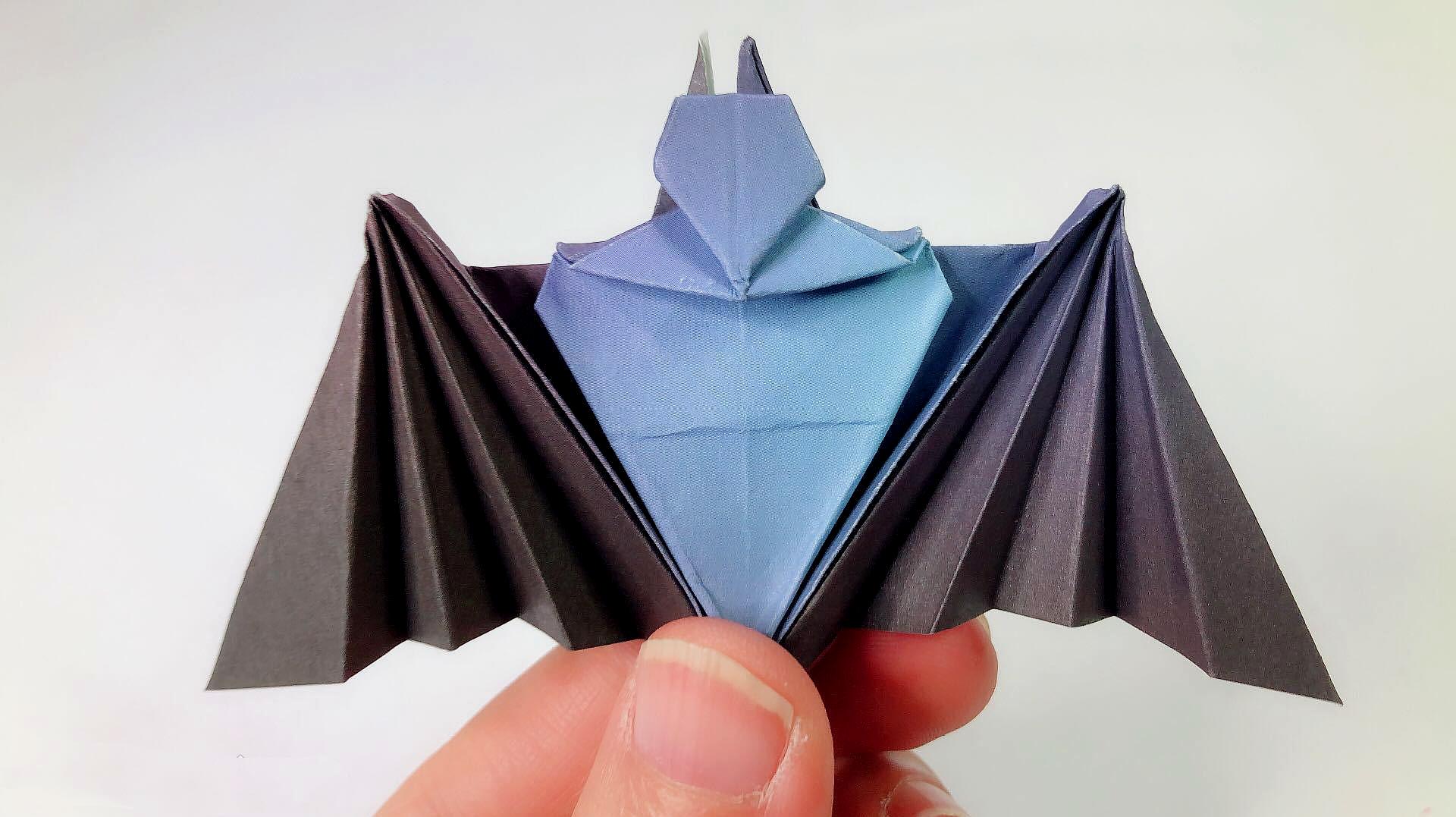 手工折纸:一款简单又好学的蝙蝠折纸,快来试一试吧!