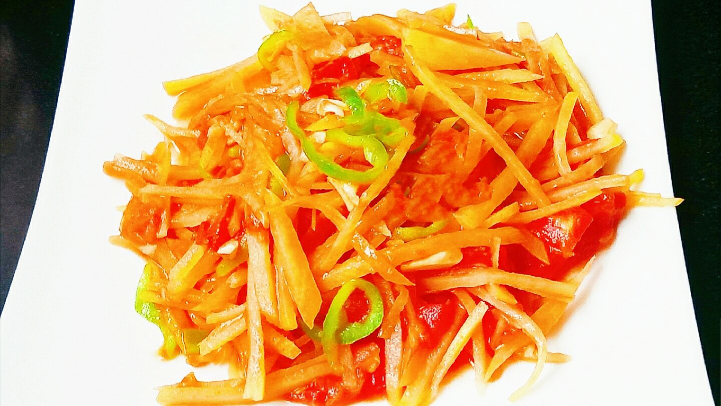 西红柿炒土豆丝家常做法! 酸辣脆爽不油腻 拌米饭可以吃光一大盘!