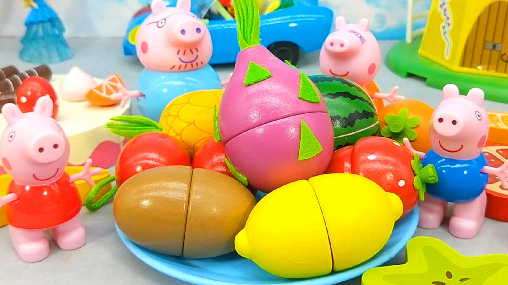 红果果亲子游戏 :小猪乔治饿了 粉红猪小妹切水果蔬菜吃