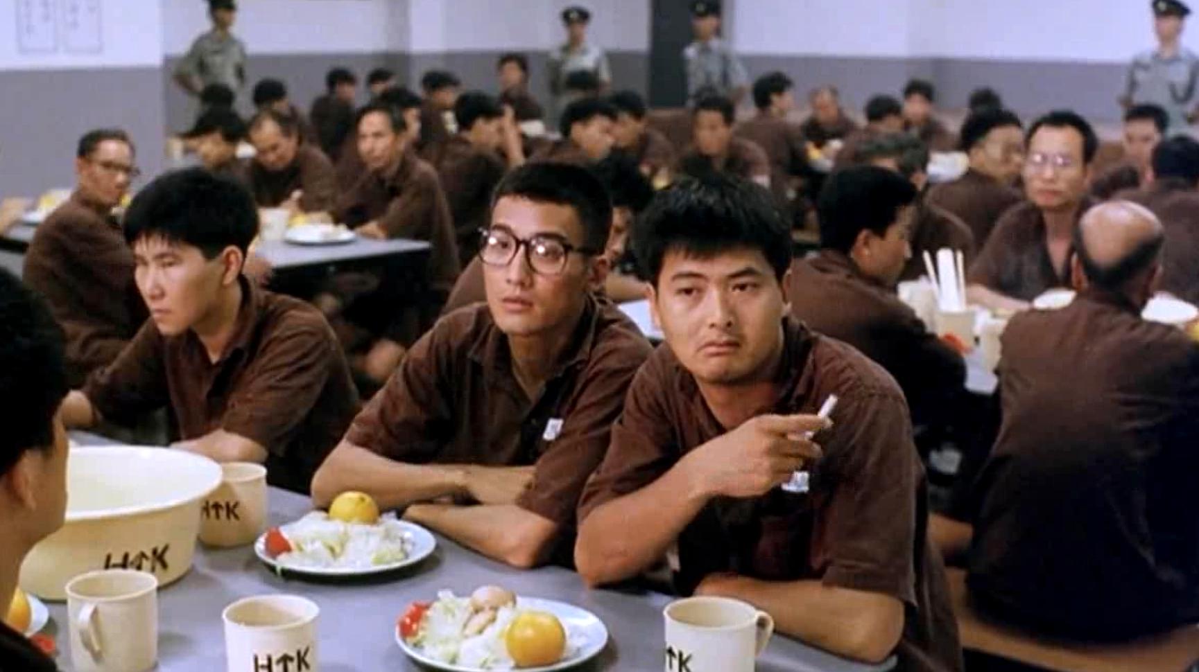 香港经典警匪电影,周润发联手梁家辉,上演不一样的《监狱风云》