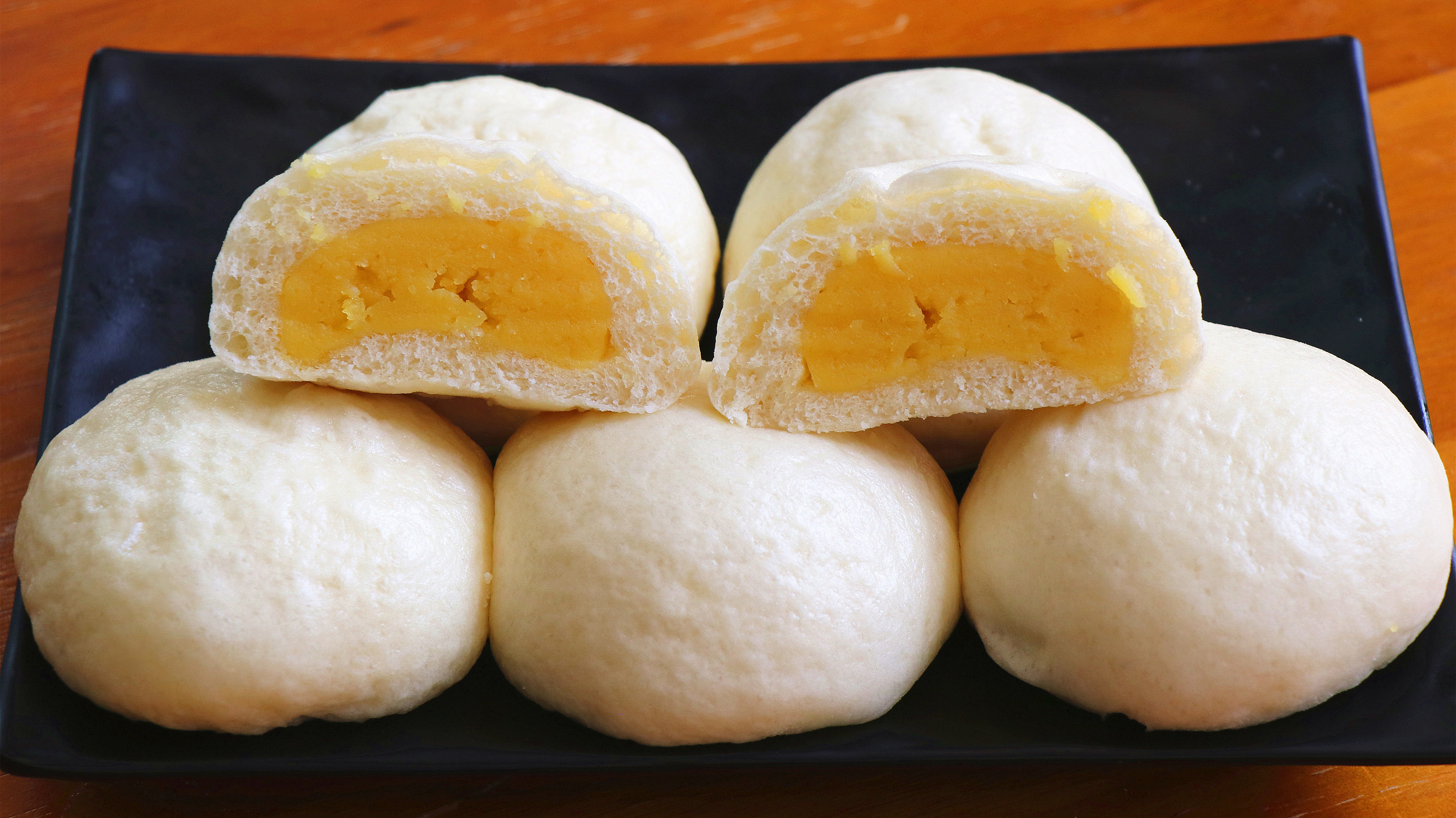 2碗面粉,4个鸡蛋,教你做奶黄包,蓬松柔软,细腻香甜