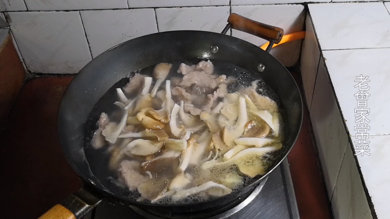 四川人百吃不厌的家常滑肉汤,汤鲜肉滑,做法简单易学